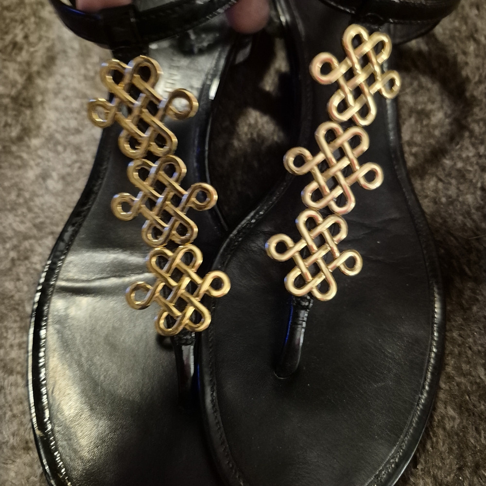 Elegant Black and Gold Women's Sandals